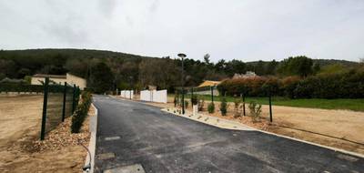 Terrain seul à Saint-Estève-Janson en Bouches-du-Rhône (13) de 301 m² à vendre au prix de 155000€ - 2