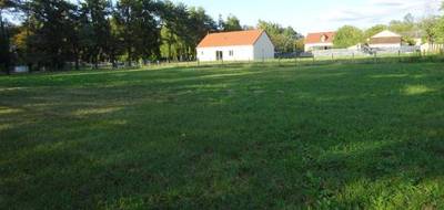Terrain seul à Méry-ès-Bois en Cher (18) de 2398 m² à vendre au prix de 30000€ - 2