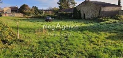 Terrain seul à Saint-Jean-d'Angély en Charente-Maritime (17) de 2000 m² à vendre au prix de 64000€ - 1