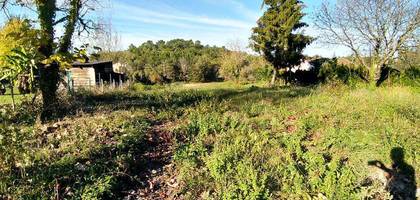 Terrain seul à Sauveterre-de-Guyenne en Gironde (33) de 500 m² à vendre au prix de 77000€