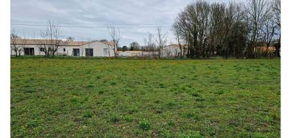 Terrain seul à Granzay-Gript en Deux-Sèvres (79) de 430 m² à vendre au prix de 27838€