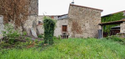Terrain seul à Chauriat en Puy-de-Dôme (63) de 630 m² à vendre au prix de 64000€ - 2