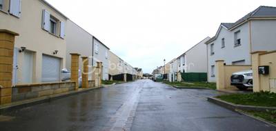 Terrain seul à Verneuil-l'Étang en Seine-et-Marne (77) de 258 m² à vendre au prix de 140000€ - 1