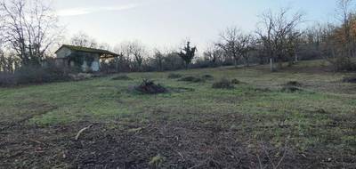 Terrain seul à Saint-Germain-des-Prés en Dordogne (24) de 6220 m² à vendre au prix de 33990€ - 3