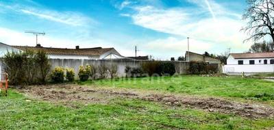 Terrain seul à Vérines en Charente-Maritime (17) de 296 m² à vendre au prix de 78000€ - 2