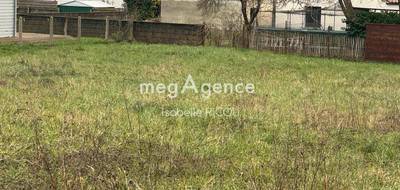 Terrain seul à Le Gua en Charente-Maritime (17) de 686 m² à vendre au prix de 90000€ - 1