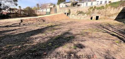 Terrain seul à Saintes en Charente-Maritime (17) de 839 m² à vendre au prix de 116600€ - 1