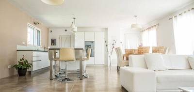 Programme terrain + maison à Grans en Bouches-du-Rhône (13) de 600 m² à vendre au prix de 665000€ - 3