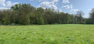 Terrain seul à Rouffiac en Charente-Maritime (17) de 1700 m² à vendre au prix de 43000€