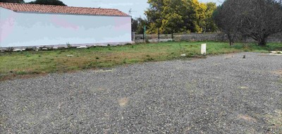 Terrain seul à Dolus-d'Oléron en Charente-Maritime (17) de 337 m² à vendre au prix de 169999€