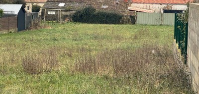 Terrain seul à Le Gua en Charente-Maritime (17) de 500 m² à vendre au prix de 74500€