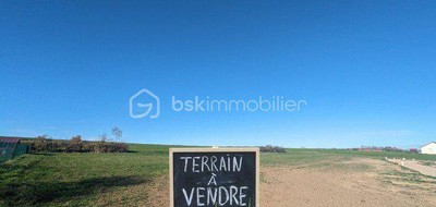 Terrain seul à Saint-Hilaire-la-Croix en Puy-de-Dôme (63) de 983 m² à vendre au prix de 38000€