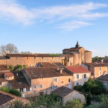 Image du post Lotissement des Coudrières : plusieurs terrains encore disponibles à Château-Larcher (86)