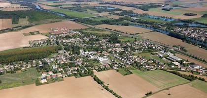 Terrain seul à Courtois-sur-Yonne en Yonne (89) de 700 m² à vendre au prix de 50000€