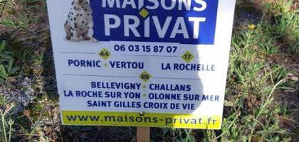 Terrain seul à La Roche-sur-Yon en Vendée (85) de 305 m² à vendre au prix de 5900€