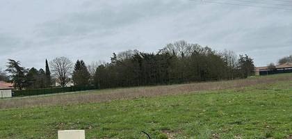 Terrain seul à La Châtaigneraie en Vendée (85) de 1061 m² à vendre au prix de 31800€