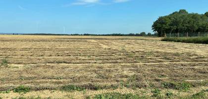 Terrain seul à Bennecourt en Yvelines (78) de 700 m² à vendre au prix de 85000€