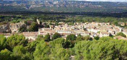 Terrain seul à Alleins en Bouches-du-Rhône (13) de 400 m² à vendre au prix de 180000€
