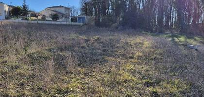 Terrain seul à Puymoyen en Charente (16) de 831 m² à vendre au prix de 73500€