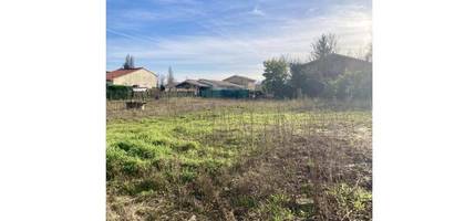 Terrain seul à Le Haillan en Gironde (33) de 566 m² à vendre au prix de 207520€