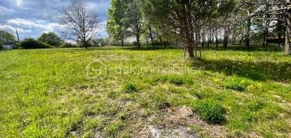 Terrain seul à Creysse en Dordogne (24) de 4317 m² à vendre au prix de 99474€