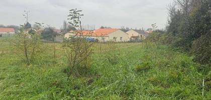 Terrain seul à Le Gua en Charente-Maritime (17) de 500 m² à vendre au prix de 74500€