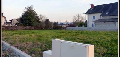 Terrain seul à Uzein en Pyrénées-Atlantiques (64) de 0 m² à vendre au prix de 74980€ - 4