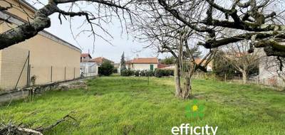 Terrain seul à Saint-Genis-Laval en Rhône (69) de 694 m² à vendre au prix de 225000€ - 4