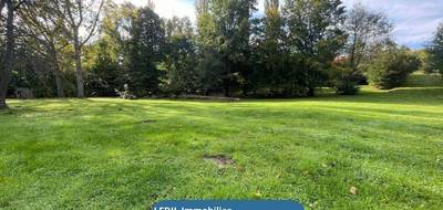 Terrain seul à Aydat en Puy-de-Dôme (63) de 1300 m² à vendre au prix de 139000€ - 2