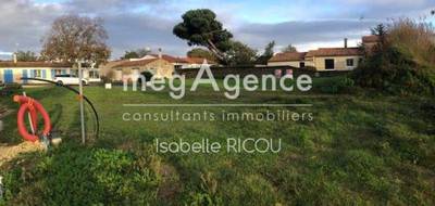 Terrain seul à Dolus-d'Oléron en Charente-Maritime (17) de 855 m² à vendre au prix de 230000€ - 2