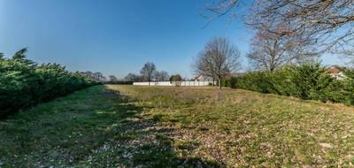 Terrain seul à Vierzon en Cher (18) de 702 m² à vendre au prix de 44000€ - 1