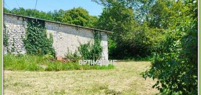 Terrain seul à Chalais en Charente (16) de 2570 m² à vendre au prix de 19900€ - 3