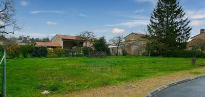 Terrain seul à Yversay en Vienne (86) de 724 m² à vendre au prix de 55000€ - 1