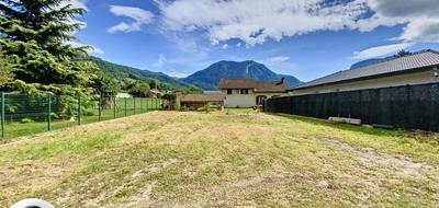 Terrain seul à Cluses en Haute-Savoie (74) de 682 m² à vendre au prix de 180000€ - 1