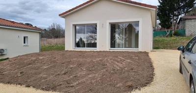 Programme terrain + maison à Saint-Pierre-de-Chignac en Dordogne (24) de 61 m² à vendre au prix de 125000€ - 3