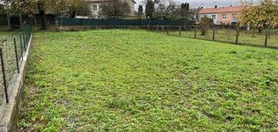 Terrain seul à Saint-Jean-d'Angély en Charente-Maritime (17) de 477 m² à vendre au prix de 23000€ - 1