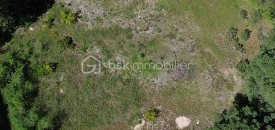 Terrain seul à Charleval en Bouches-du-Rhône (13) de 407 m² à vendre au prix de 159000€ - 3