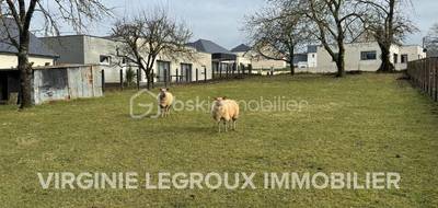 Terrain seul à Saint-Pierre-la-Cour en Mayenne (53) de 1049 m² à vendre au prix de 62900€ - 1