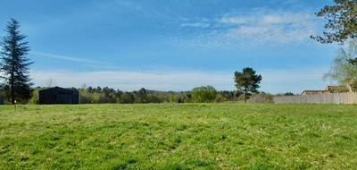 Terrain seul à Saint-Félix-de-Reillac-et-Mortemart en Dordogne (24) de 2421 m² à vendre au prix de 107500€ - 1