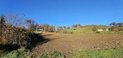 Terrain seul à Moriat en Puy-de-Dôme (63) de 2280 m² à vendre au prix de 50000€ - 2