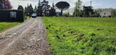 Terrain seul à Chabanais en Charente (16) de 3575 m² à vendre au prix de 25000€ - 3