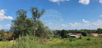 Terrain seul à Montpensier en Puy-de-Dôme (63) de 1627 m² à vendre au prix de 62000€ - 2