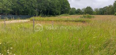 Terrain seul à Écuras en Charente (16) de 3500 m² à vendre au prix de 34000€ - 2