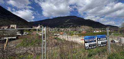 Terrain seul à Veurey-Voroize en Isère (38) de 977 m² à vendre au prix de 176000€ - 2