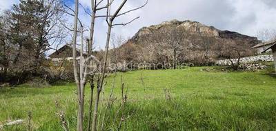 Terrain seul à Beauvezer en Alpes-de-Haute-Provence (04) de 1477 m² à vendre au prix de 77000€ - 2