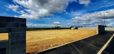 Terrain seul à Valros en Hérault (34) de 500 m² à vendre au prix de 141000€