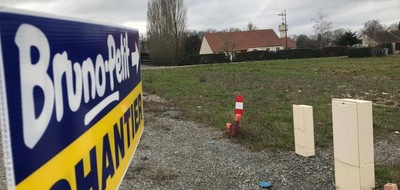 Terrain seul à Venesmes en Cher (18) de 1100 m² à vendre au prix de 20100€