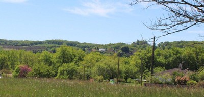 Terrain seul à Hautefort en Dordogne (24) de 4800 m² à vendre au prix de 48000€
