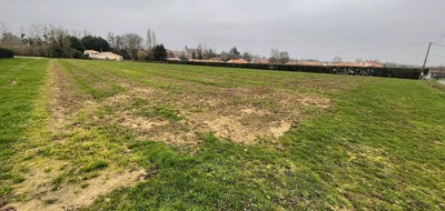 Terrain seul à La Chevrolière en Loire-Atlantique (44) de 700 m² à vendre au prix de 125000€