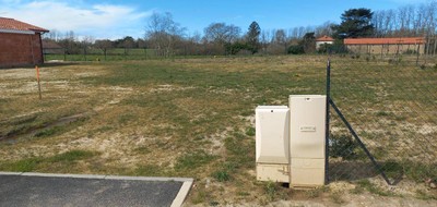 Terrain seul à Azur en Landes (40) de 648 m² à vendre au prix de 181500€